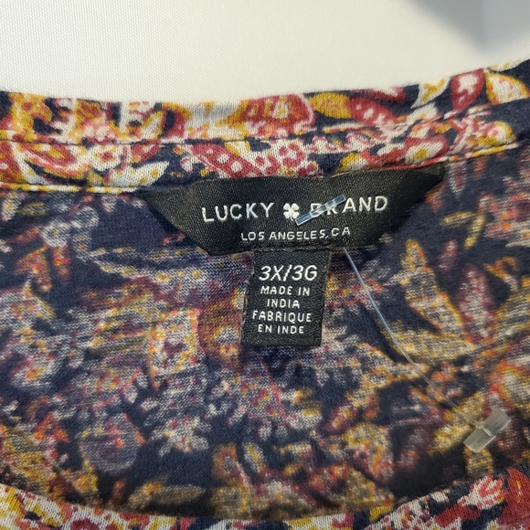Lucky Brand Women's Floral Top Size 3X - Picture 4 of 4